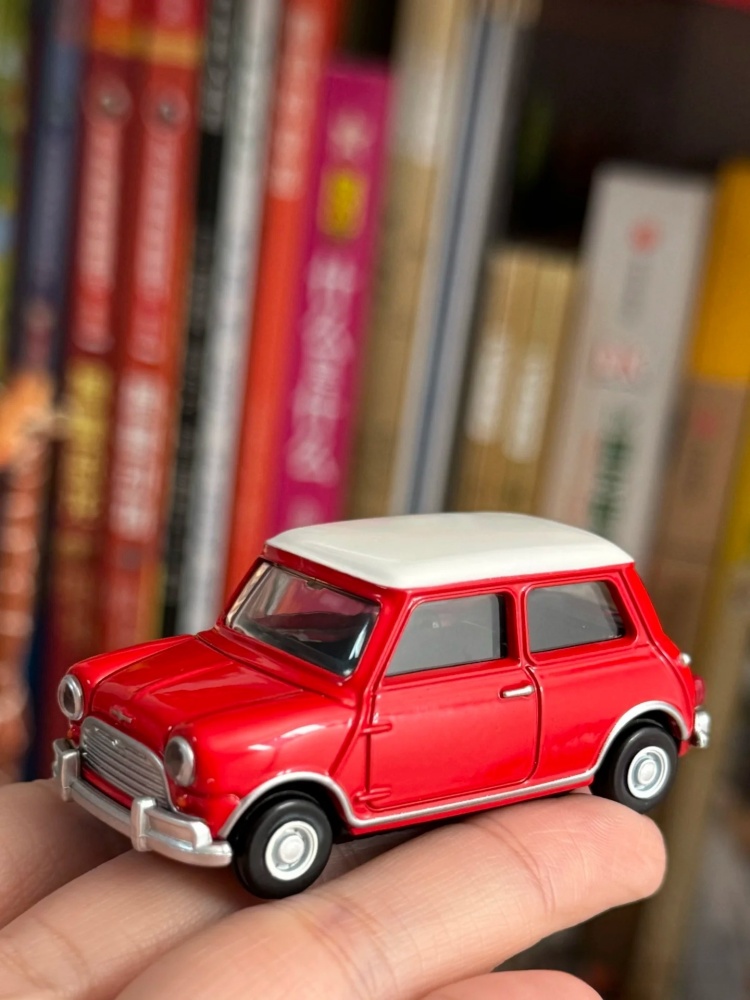 토미 프리미엄 블랙 박스 1:12 스케일 BMW 모리스 - Vintage Collectible Model Cars 리뷰 및 가격